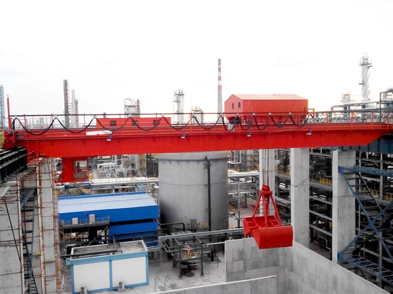 雙梁橋式抓斗式起重機(jī)