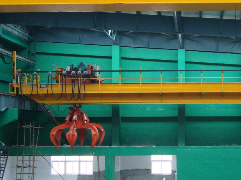 雙梁橋式抓斗式起重機(jī)